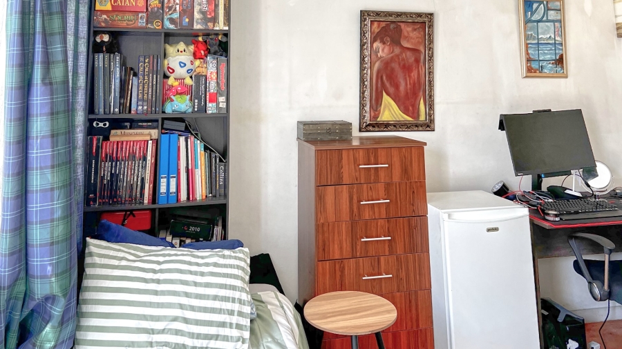 1 Bedroom Property for Sale in Green Point Western Cape